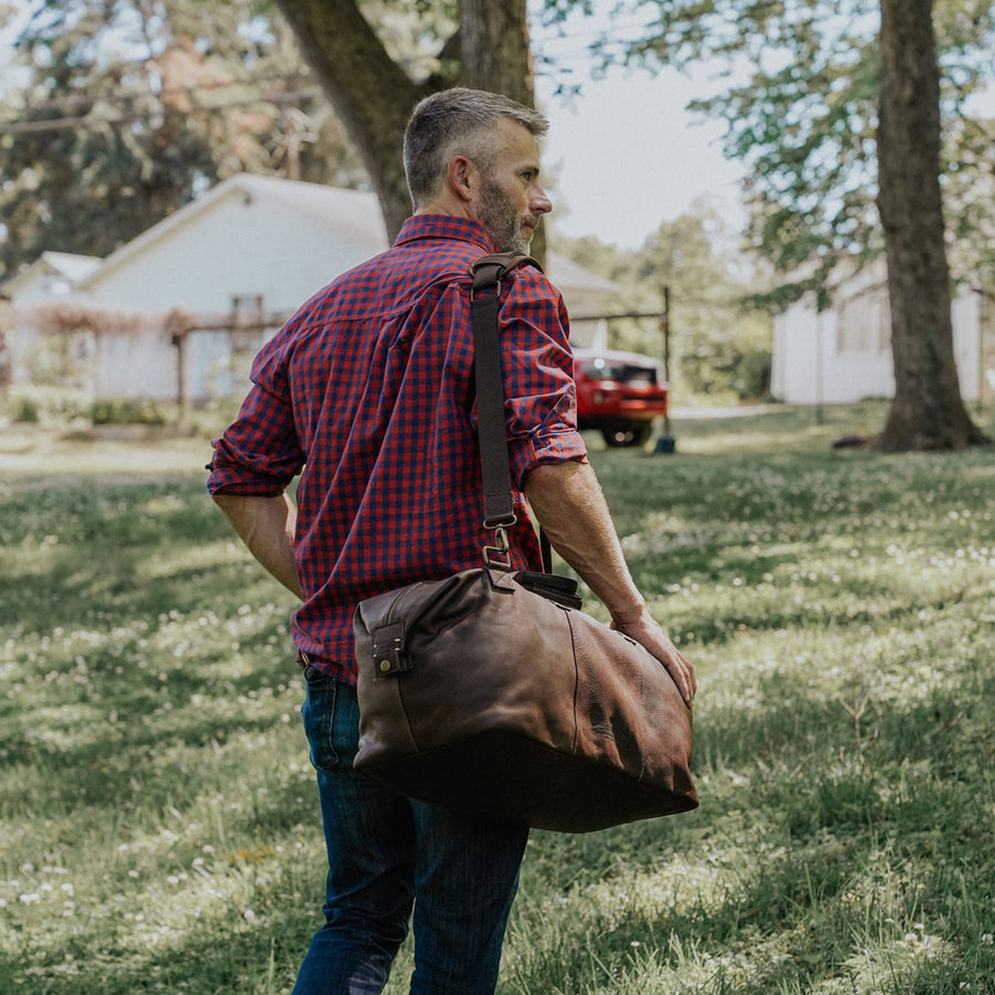 Men's Classic Leather Weekend Bag | Vintage Oak front